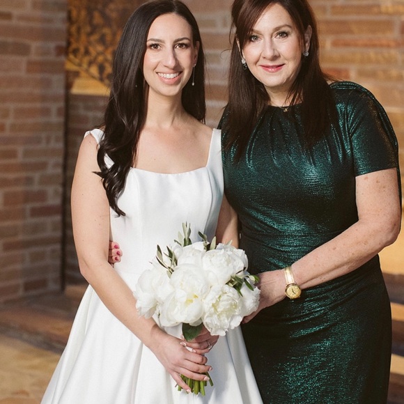 Talbot Runhof emerald green gown - Picture 8 of 8